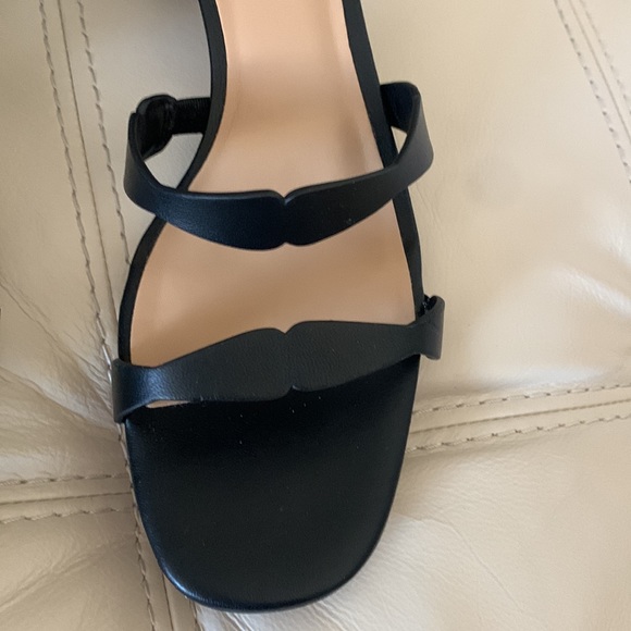 Banana Republic leather sandals 7.5 New black - Picture 4 of 6